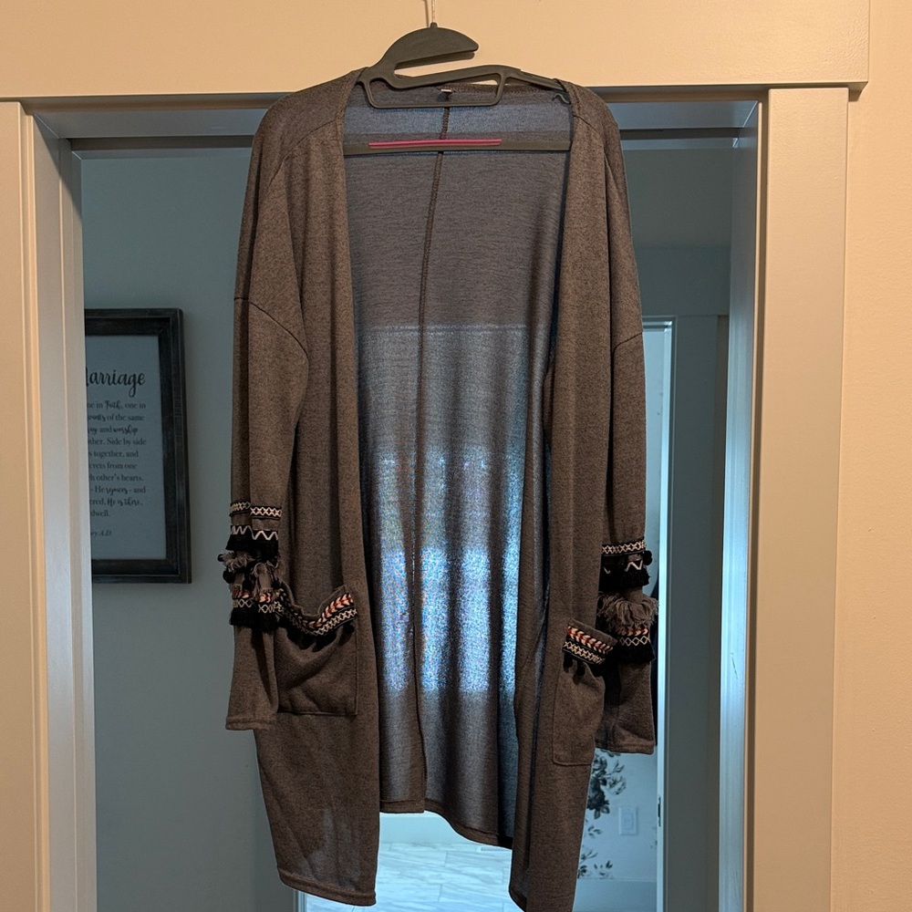Gray Open Front Cardigan with Embroidered Sleeves